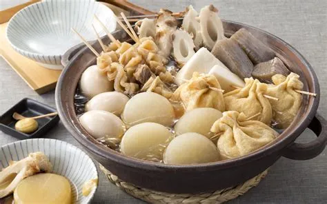  Oden: อร่อยร้อนถึงใจ ซุปเข้มข้นประชันความหอมกรุ่นของเครื่องปรุง!